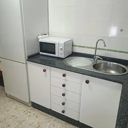 Apartment Piso En 2* Linea De Playa